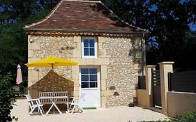 Maison Perigourdine Avec Jacuzzi, Jardin Prive Et Velos - Ideal 2 Personnes, Pres De Sarlat - Fr-1-616-209